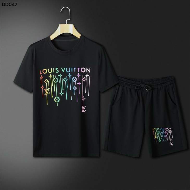 Picture of LV Shirt Pant Suits _SKULVM-3XL25mr1323139